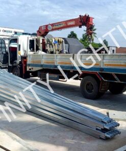 งานเสาเหลี่ยม 3"×3" สูง 6 เมตร ไม่มีกิ่งปลาย 2"  เชื่อมปิดปลาย ชุบกัลวาไนซ์