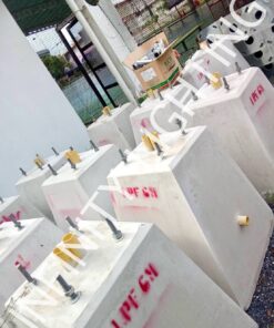 งานเสากลม 4" สูง 6 เมตร กิ่งเดี่ยว 1.5" ชุบกัลวาไนซ์ พร้อมตอม่อฐานรากเสาไฟ  ขนาด 400×700×800mm. ระยะน็อต 250mm.