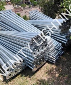 งานเสาโซล่า 4" สูง 6 เมตร กิ่งเดี่ยว พร้อมซัพพอร์ตแผงโซล่า ชุบกัลวาไนซ์
